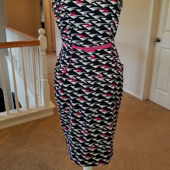 London Times Belted Dress w/ Pockets - Picture 2 of 7